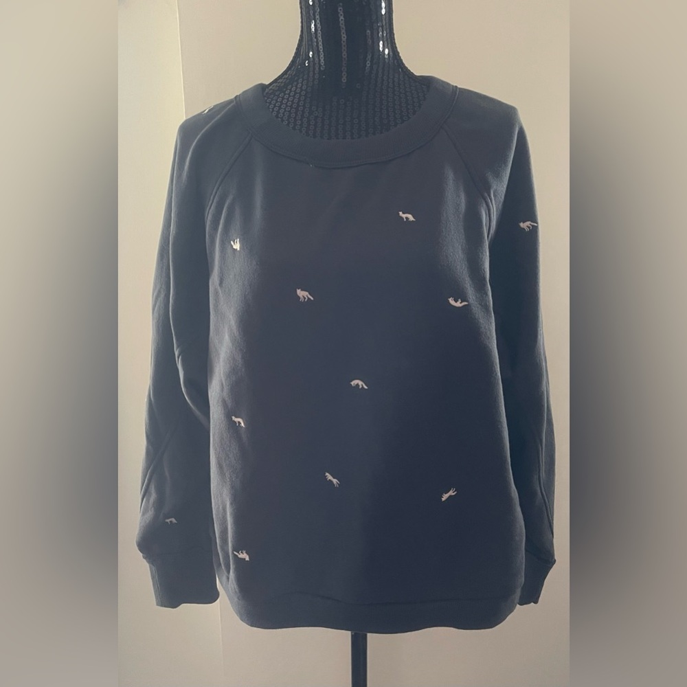 Universal Thread Grey Fox Sweatshirt Size XL